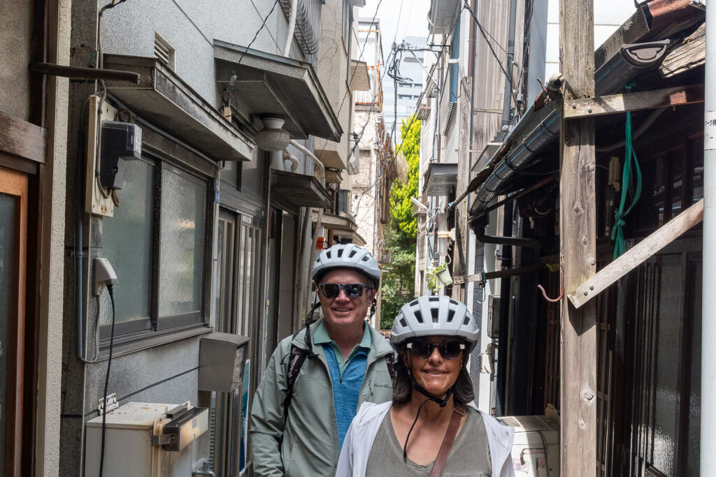 Strolling into the backstreet of Tokyo