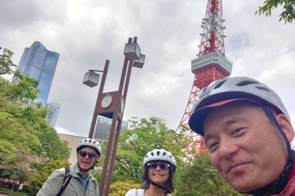 WIth the background of Tokyo Tower.