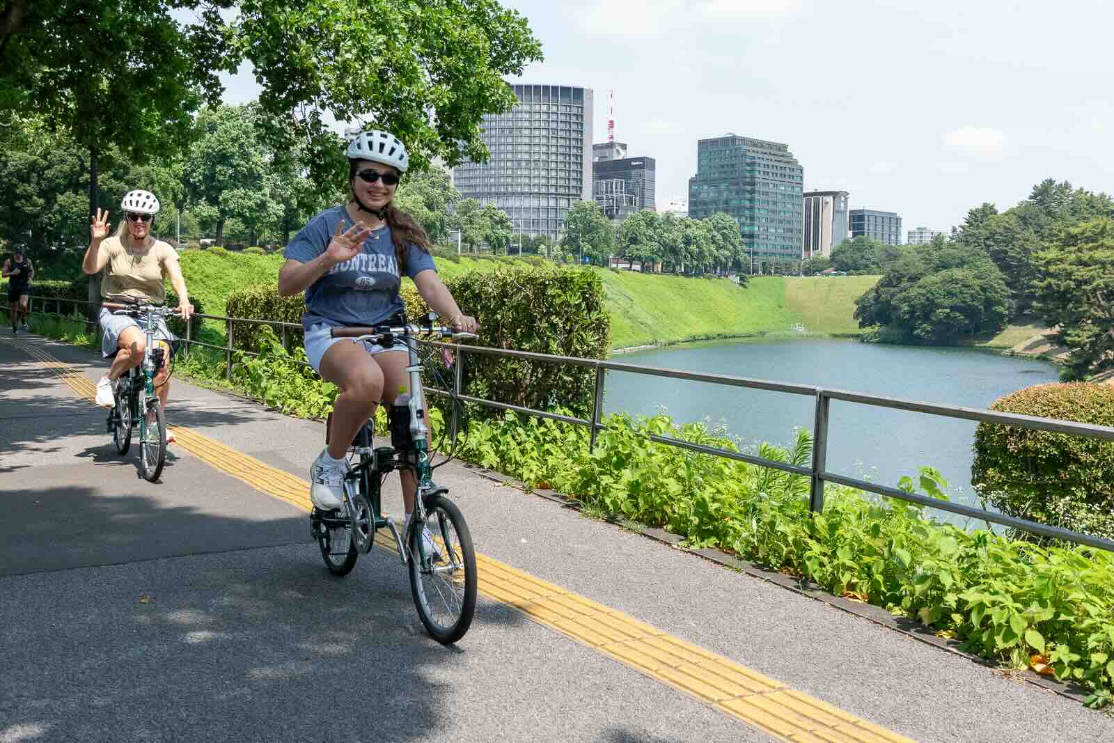 Shibuya: A Long But Easy Journey to the Imperial Palace on E-Bikes!