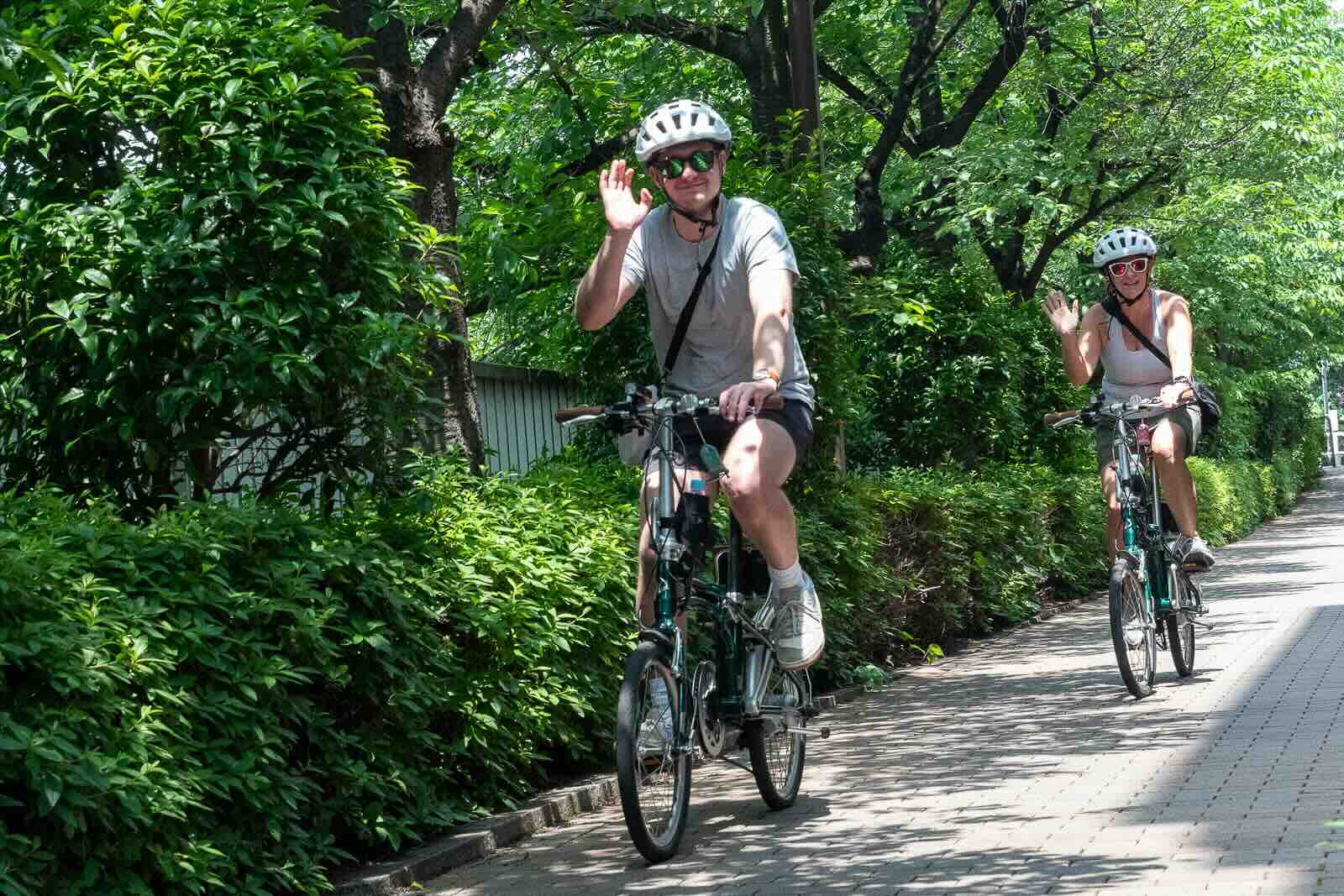 Shinjuku: Pedal to Tranquility – Gardens and Local Life on Your Tokyo Bike Tour