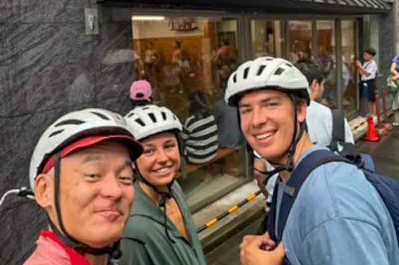 Private vs Group Bike Tour in Tokyo: Which One Should You Book?