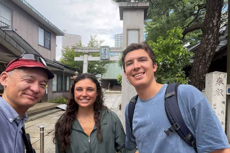 how much more does a private tour cost