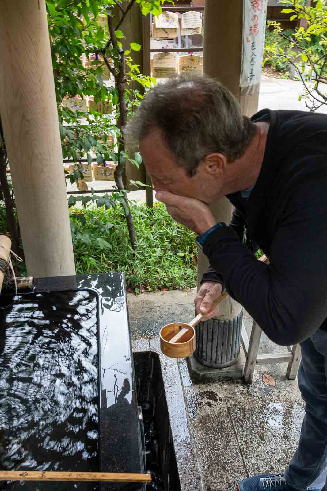 Learning how to visit a shrine